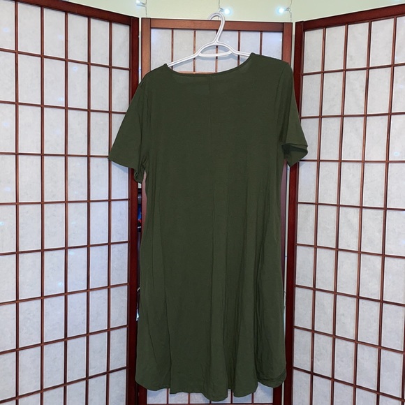T-Shirt Dress - Picture 2 of 3